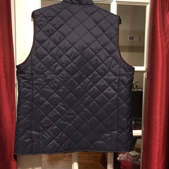 Weatherproof vest - Picture 3 of 3